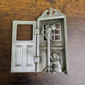 JJ Jonette Open Door Cat and Dog Pewter Pin 3D Brooch Rare Vintage 1980’s